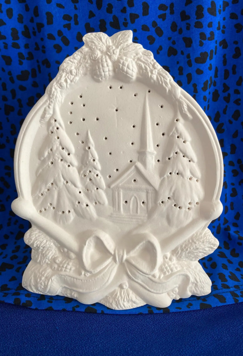 Ornament Painting - Adult Workshop (16+) [Dec 18, 7:00pm]